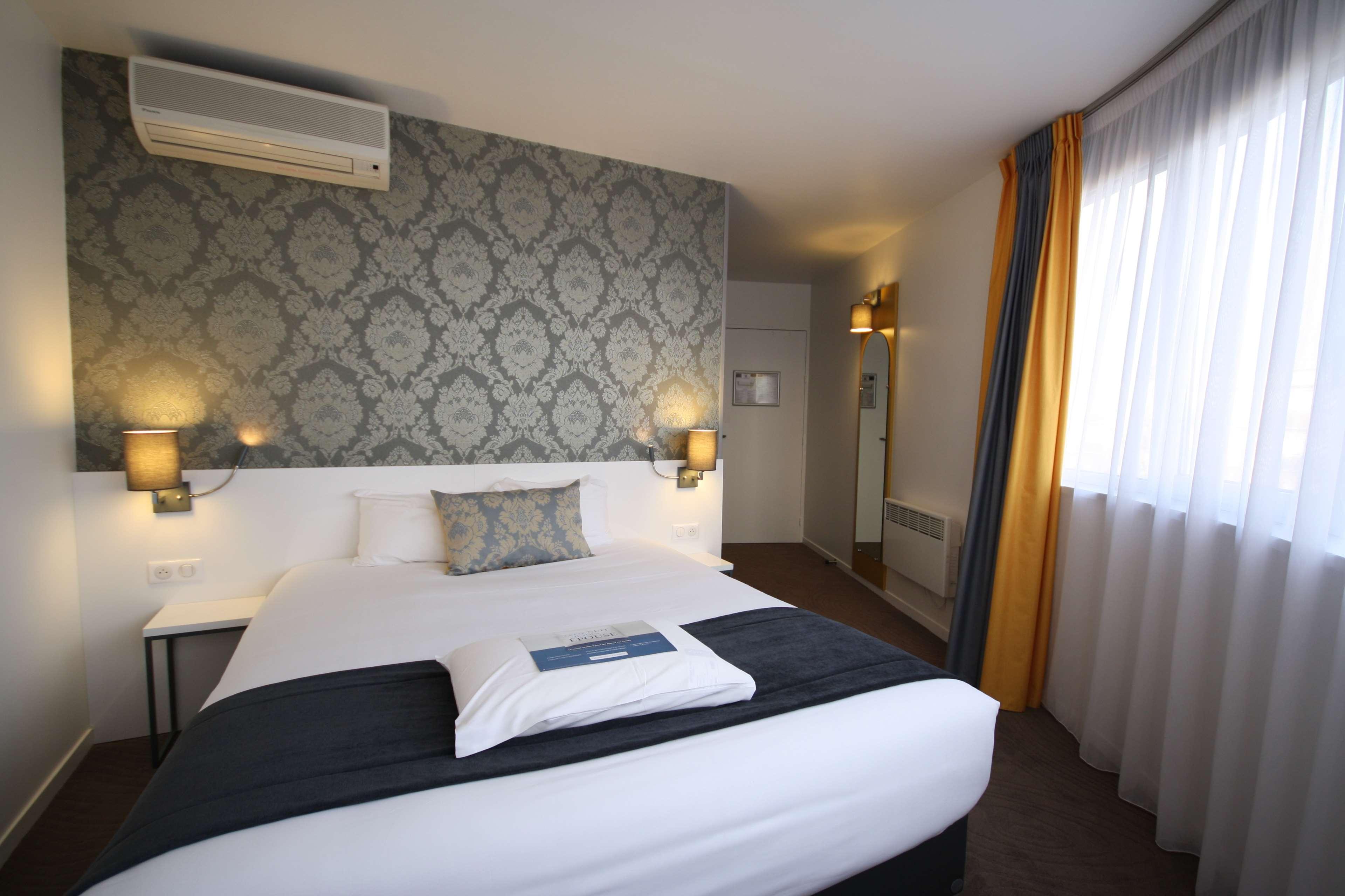 Hotel Kyriad Tours St Pierre Des Corps Gare Saint-Pierre-des-Corps Exterior photo